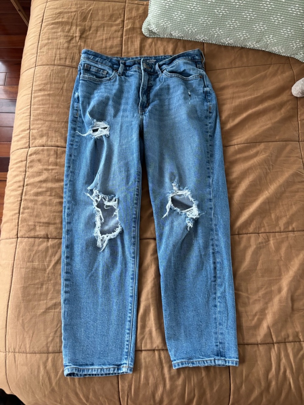 old navy distressed high rise OG straight jeans